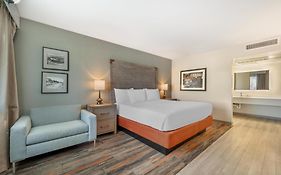 Best Western Plus King'S Inn And Suites